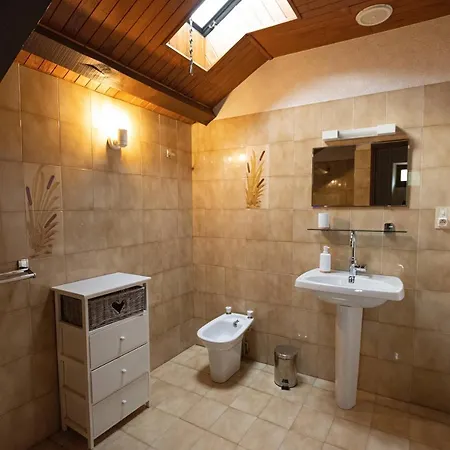 Le Roucadel Peyreleau